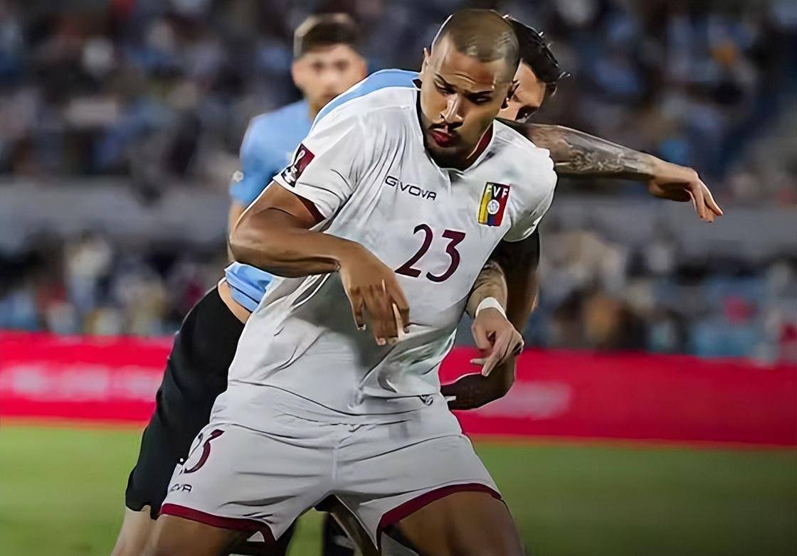 开云平台-罗马险胜乌拉圭，苏亚雷斯关键制胜