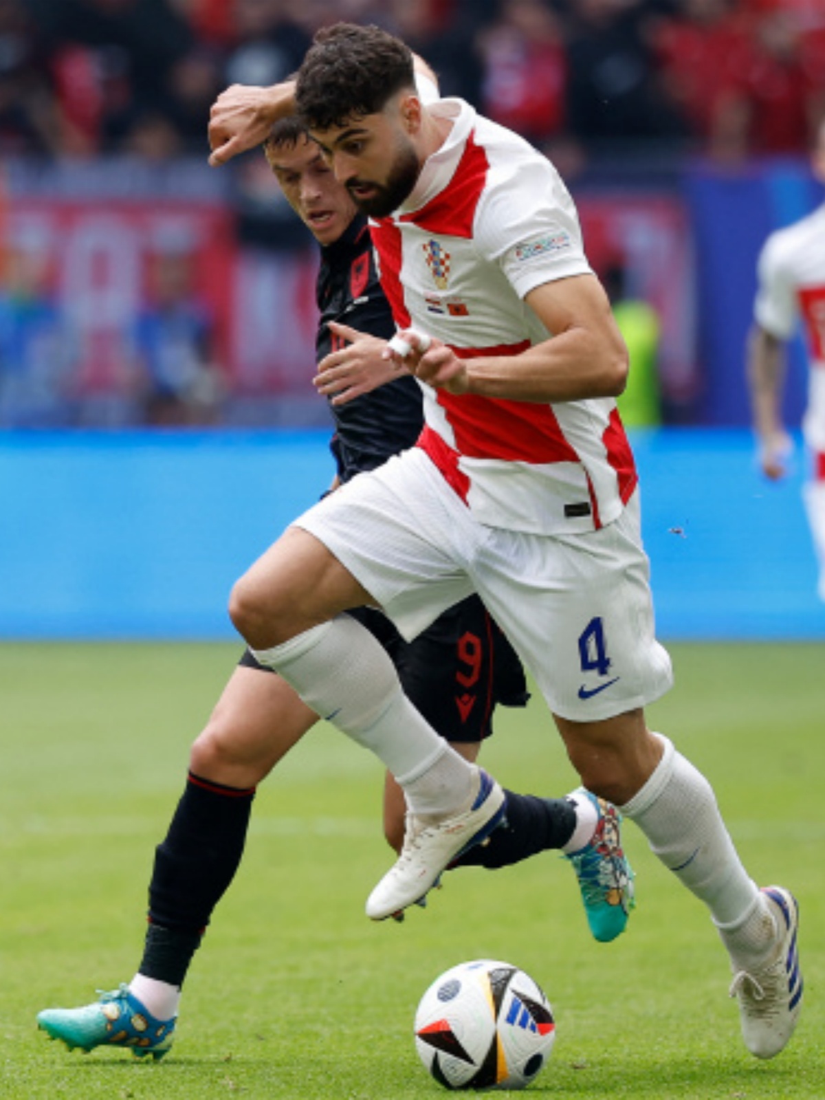 开云体育官网-塞维利亚绝杀克罗地亚，格列兹曼带队取胜