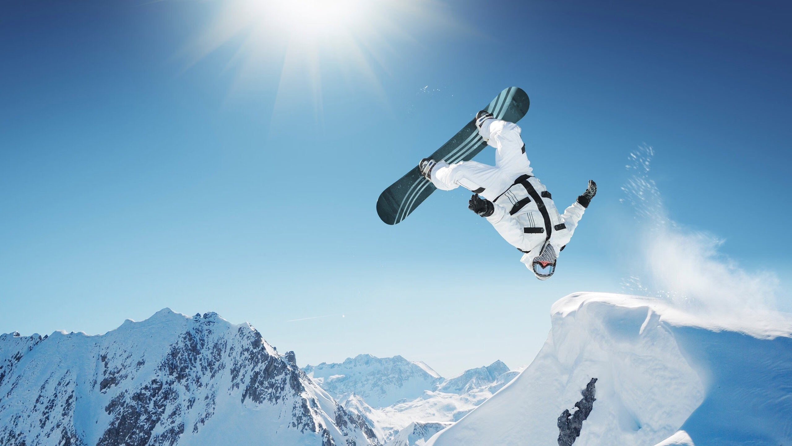 开云体育中国-孤胆英雄的破晓时分，库里关键节点连斩太阳，独行侠绝境突围