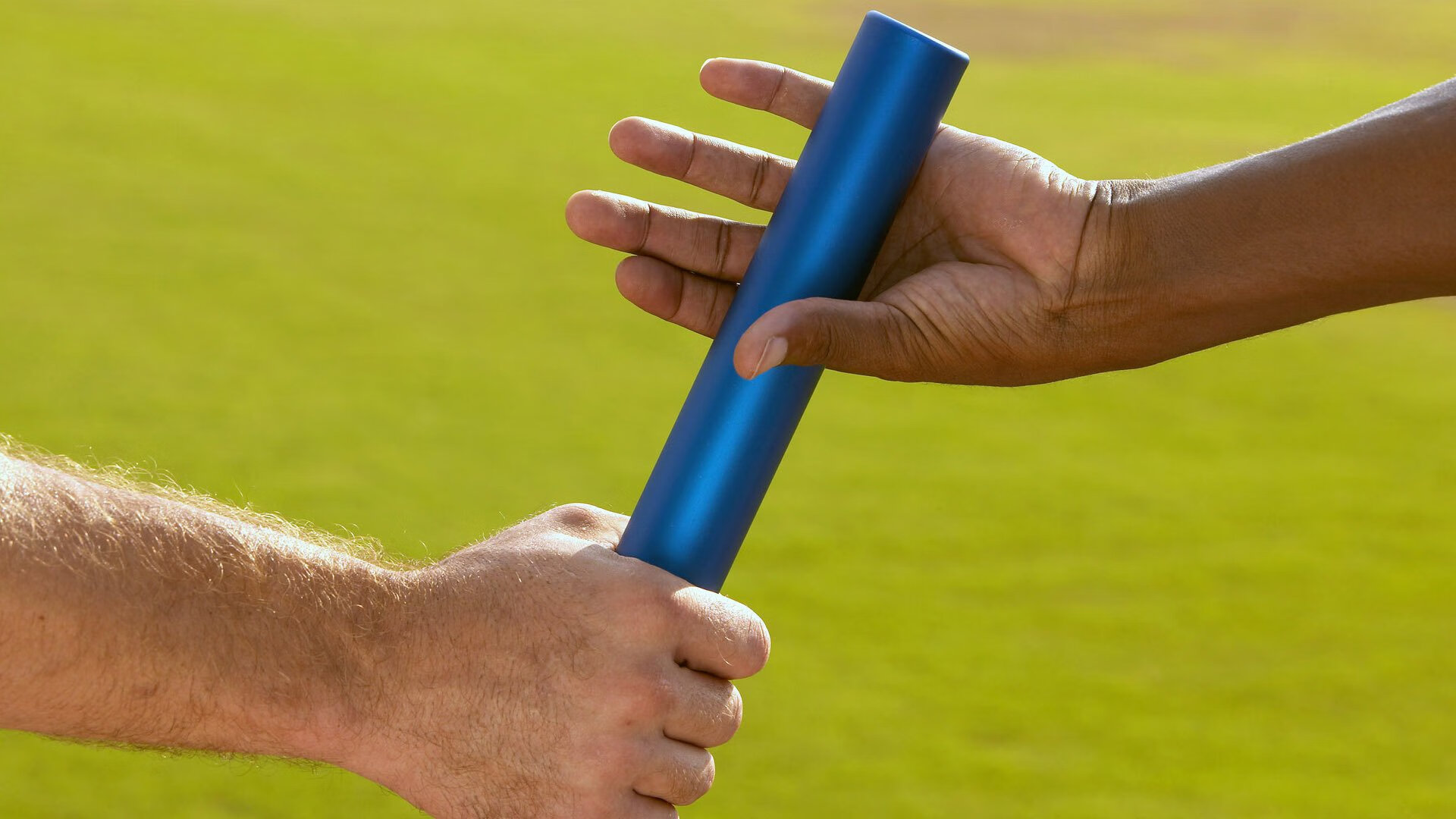 孤胆英雄与团队荣光，德约科维奇美网翻盘后，在拉沃尔杯扛起全队的旗帜